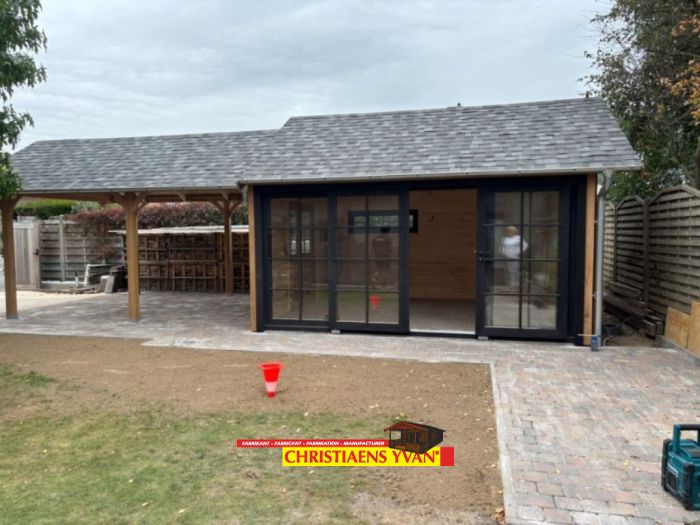 25 10 03 COTTAGELINE